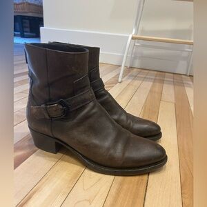 Elegant Italian Brown Leather Ankle Boots